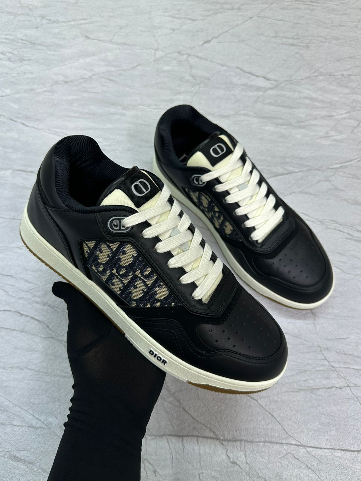 Dior B27 Uptown Low-Top Sneakers – Black Calfskin & Beige Dior Oblique (Style 3SN272ZIR_H965)