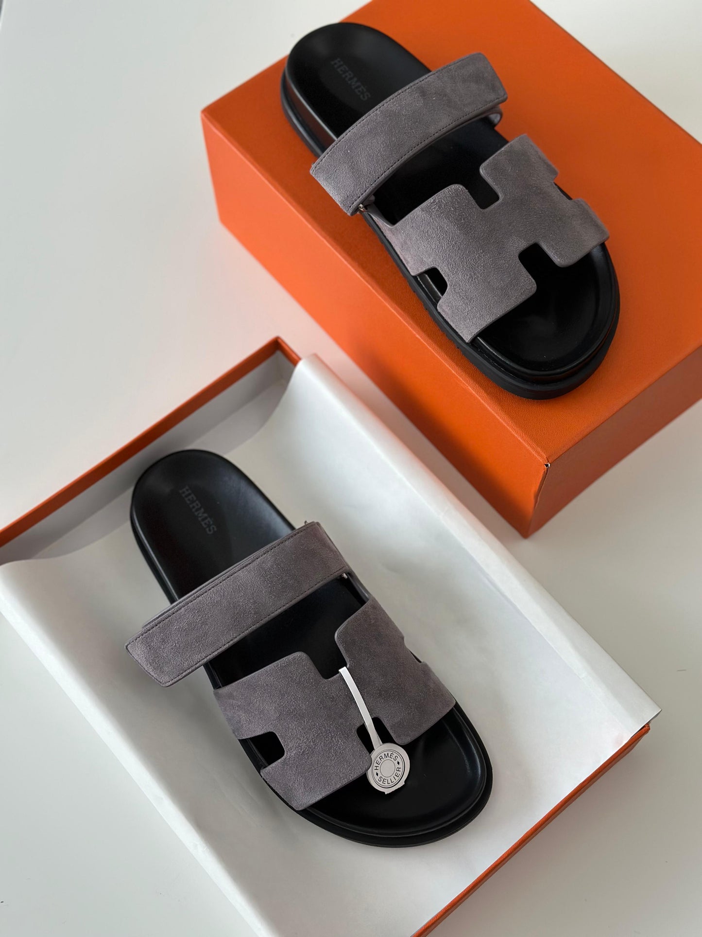 Hermès Chypre Sandal in Light Grey Calfskin – Techno Slip-On with Adjustable H-Strap