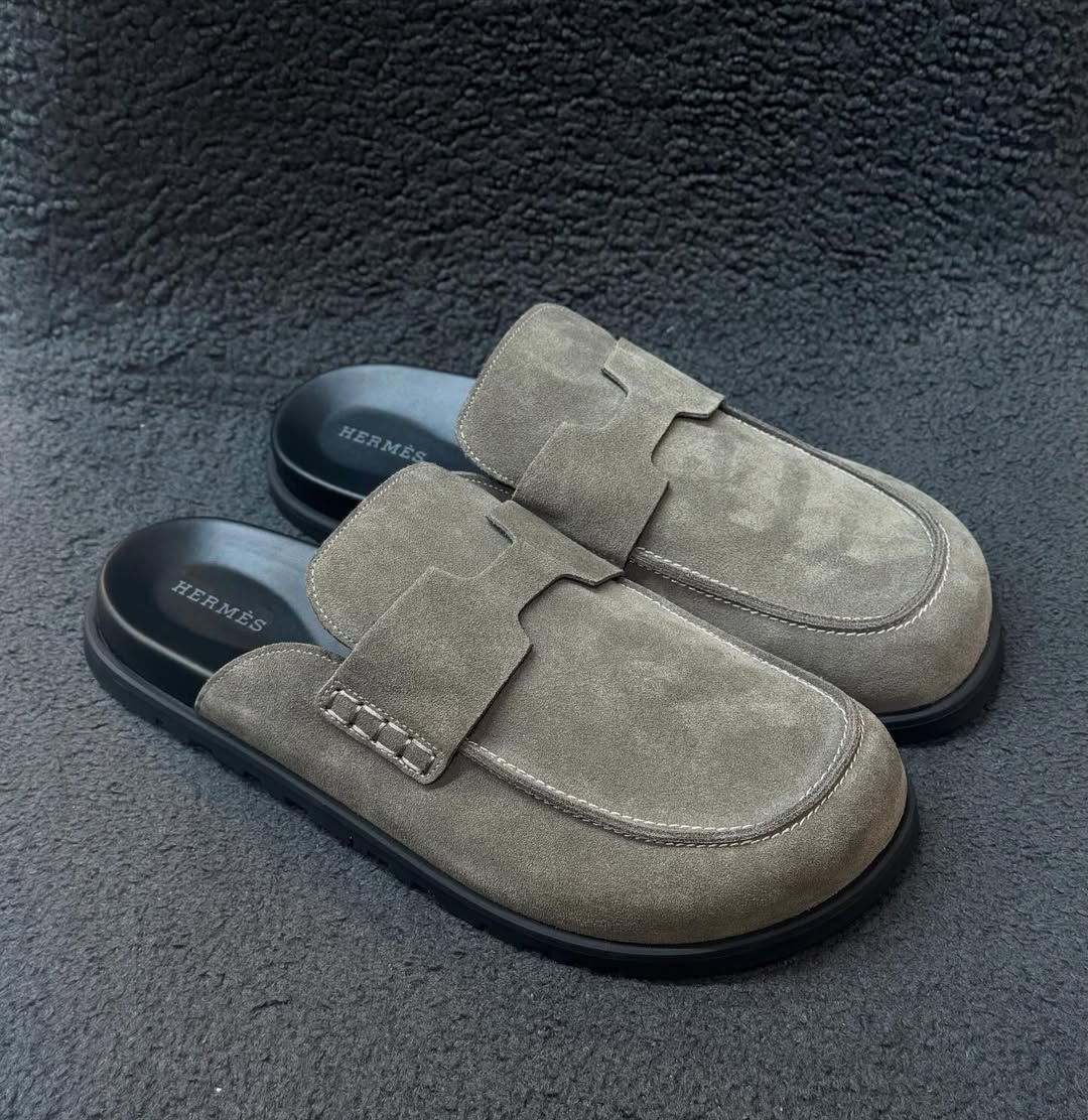 Hermes Go Mule Suede