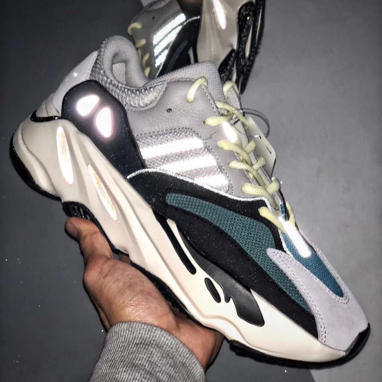 Adidas Yeezy Boost 700 Low Wave Runner