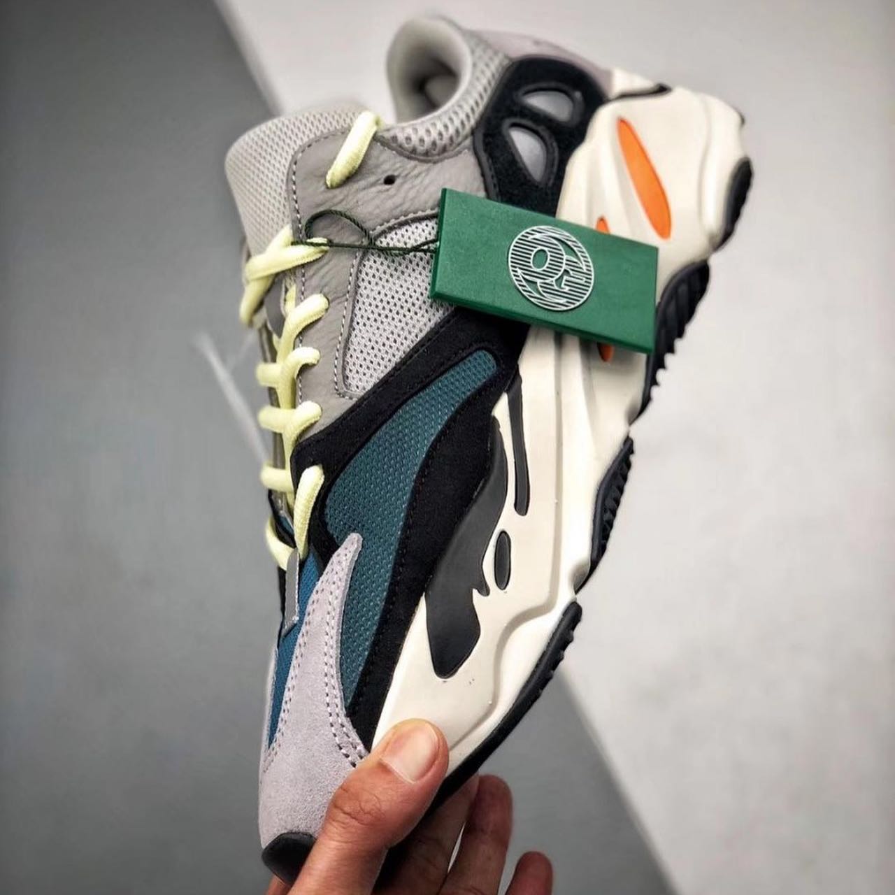 Adidas Yeezy Boost 700 Low Wave Runner