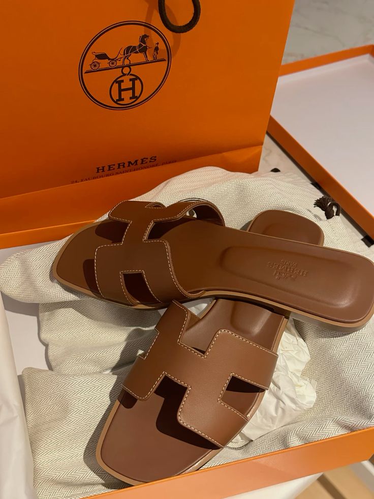 Hermès Slides
