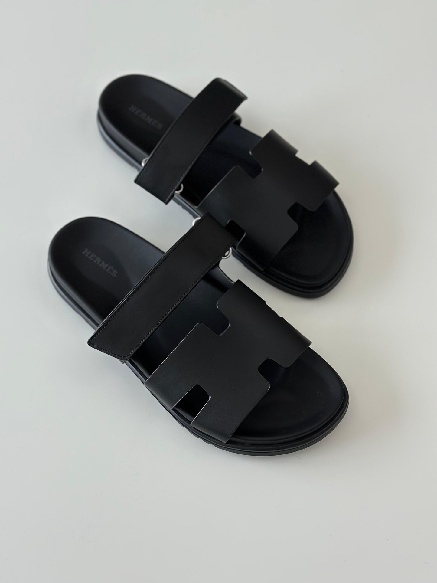 Hermès Chypre Sandal in Black Calfskin – Techno Slip-On with Adjustable H-Strap and Rubber Sole