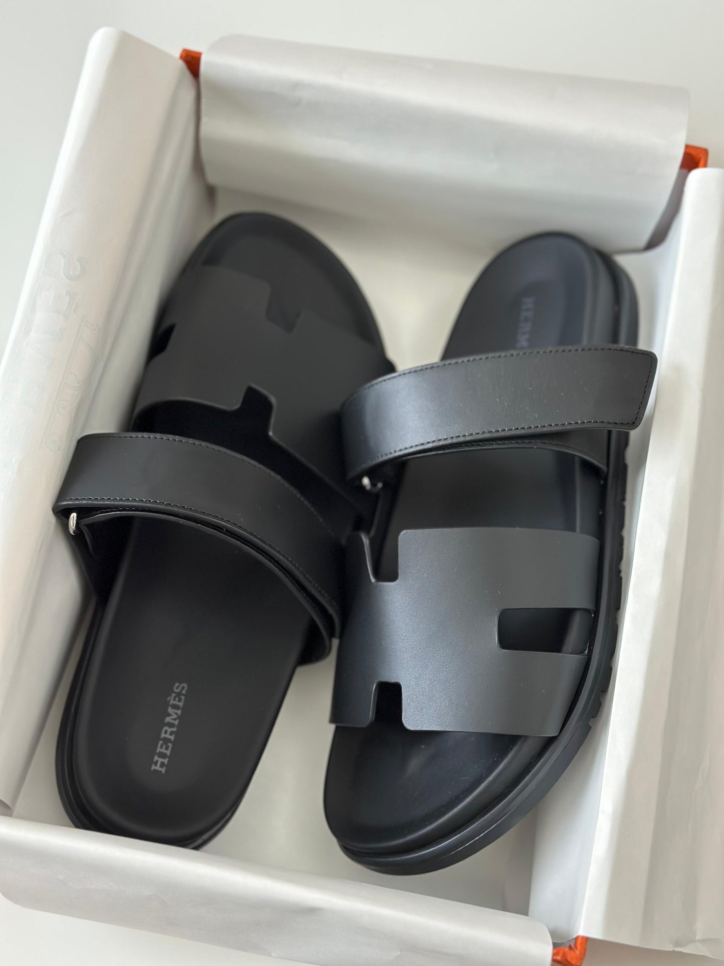 Hermès Chypre Sandal in Black Calfskin – Techno Slip-On with Adjustable H-Strap and Rubber Sole