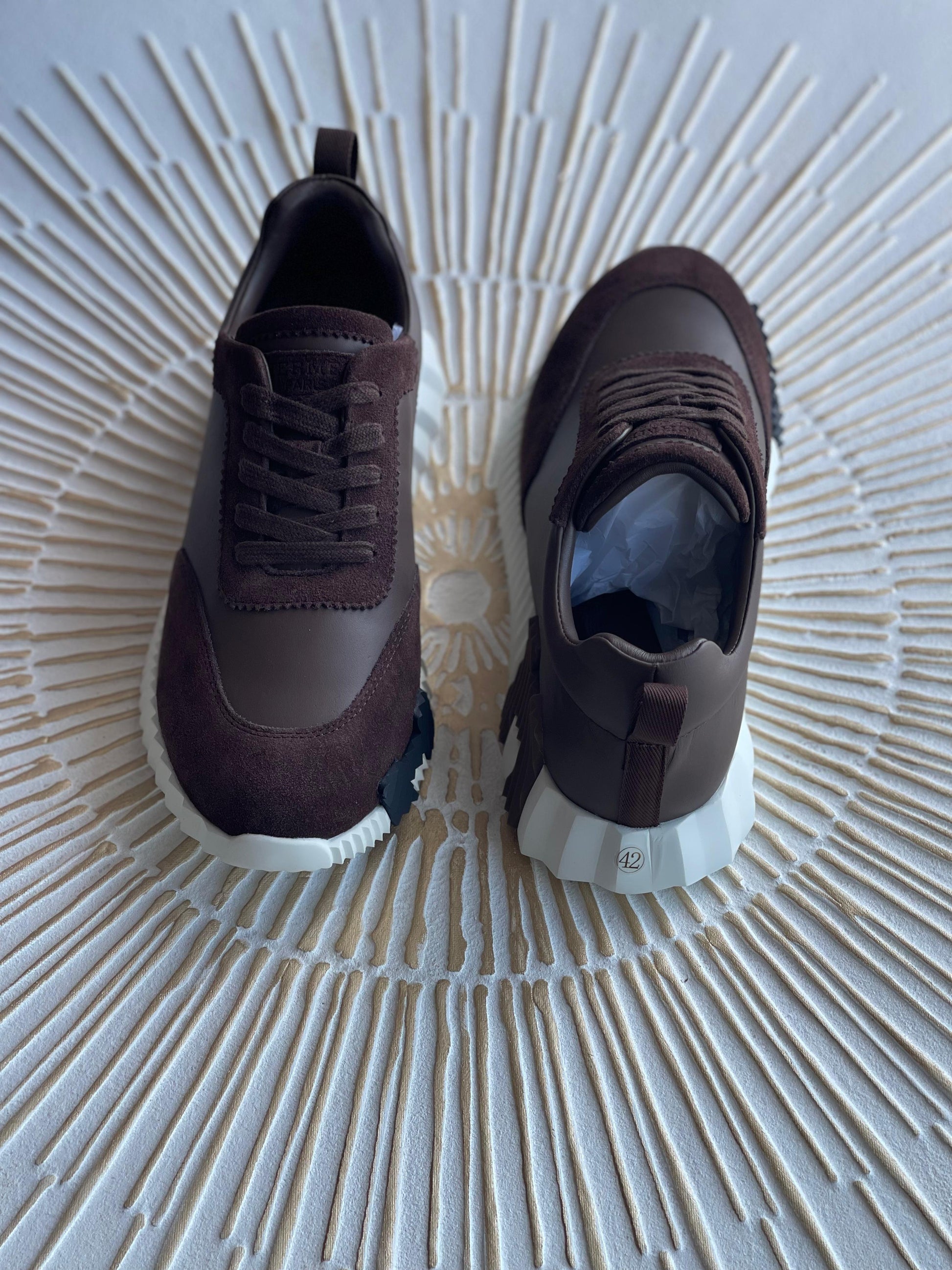 Hermès Bouncing Sneaker in Beige/Natural – Lightweight Suede & Mesh Urban Sneaker”