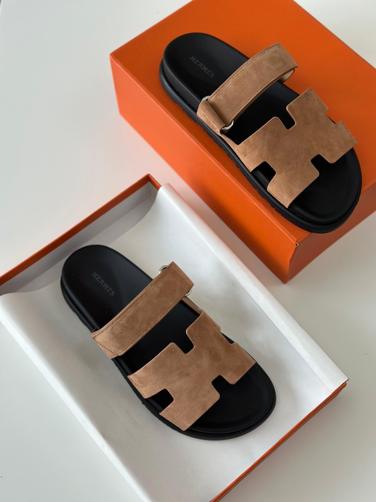 Hermès Chypre Suede Goatskin Sandal in Brun Fumé – Elegant Men’s Slip-On with H-Cut Design”