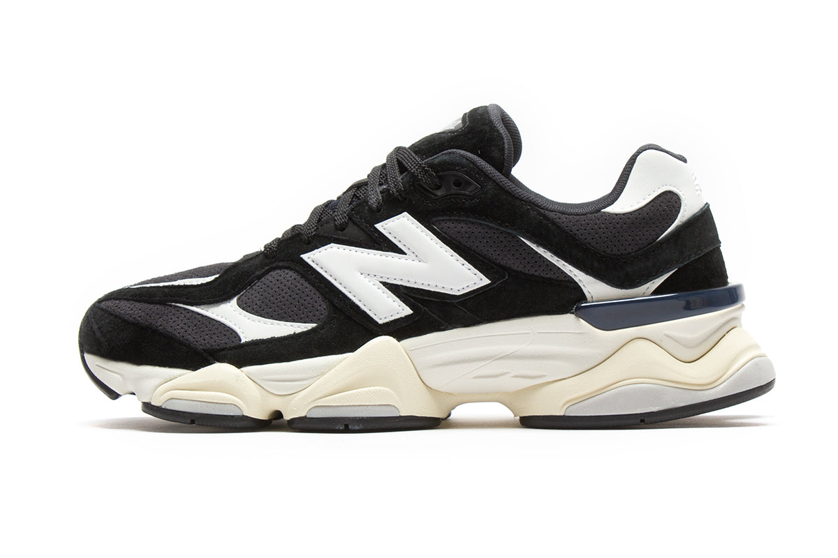 New Balance 9060 'Black / White'