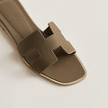 Hermès Oran Sandal Etoupe Leather
