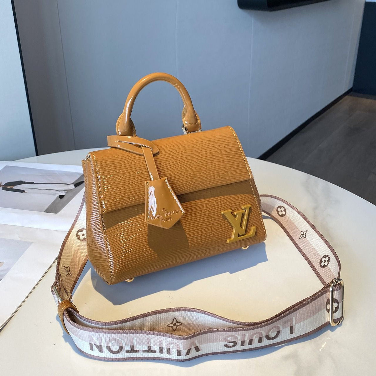 Louis Vuitton Bag | Cluny Mini Gold Miel