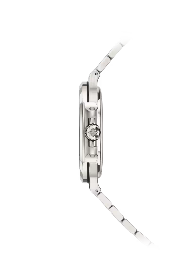Nautilus ref. 5711/112P-001 Platinum | Patek Philippe