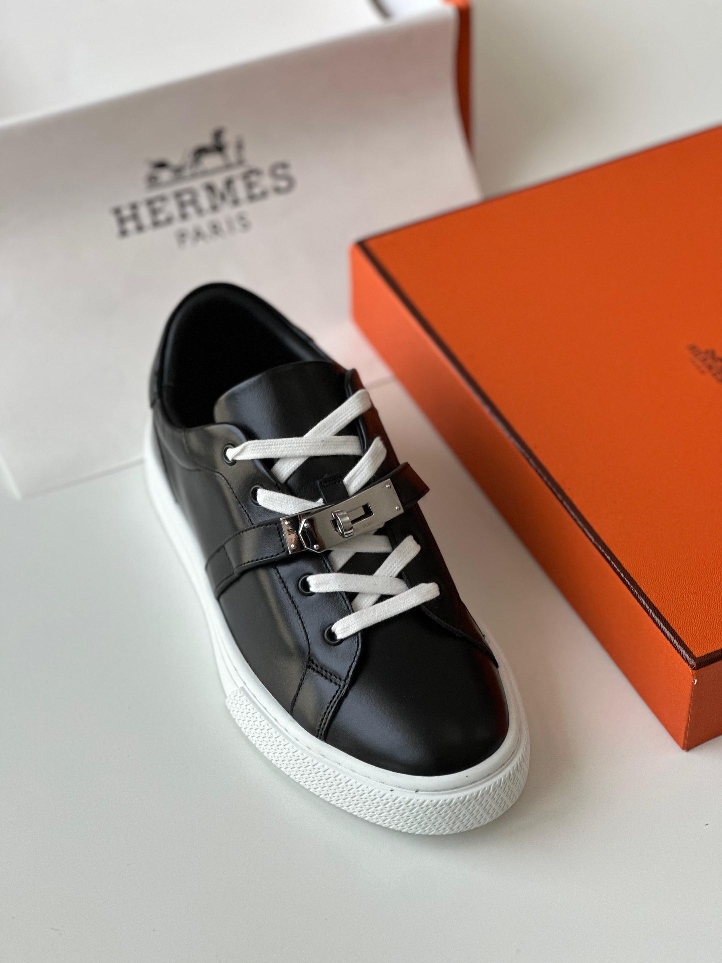 Hermès Day Sneaker – Black Calfskin with Palladium Kelly Buckle & Médor Studs (Men’s, Made in Italy)