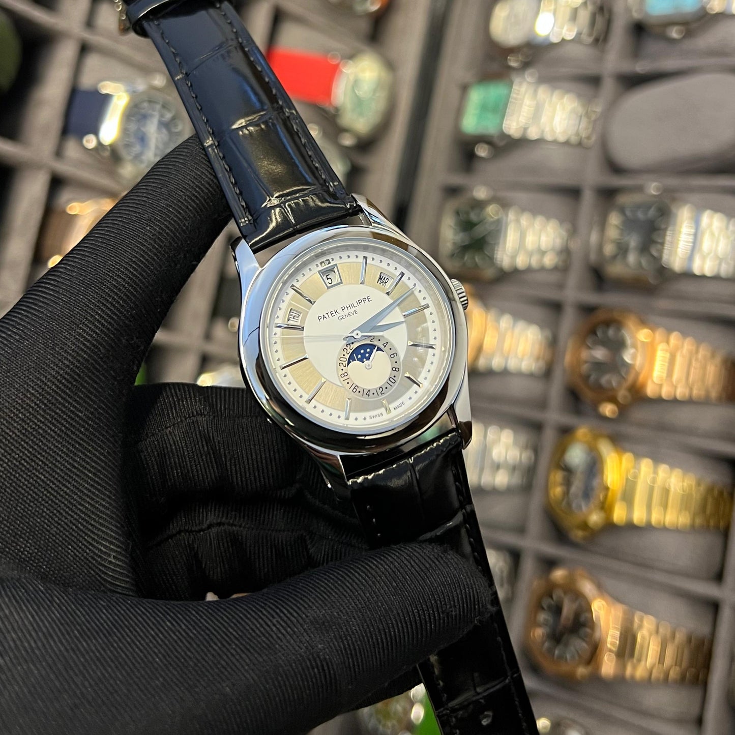 Patek Philippe Complications Annual Calendar Watch