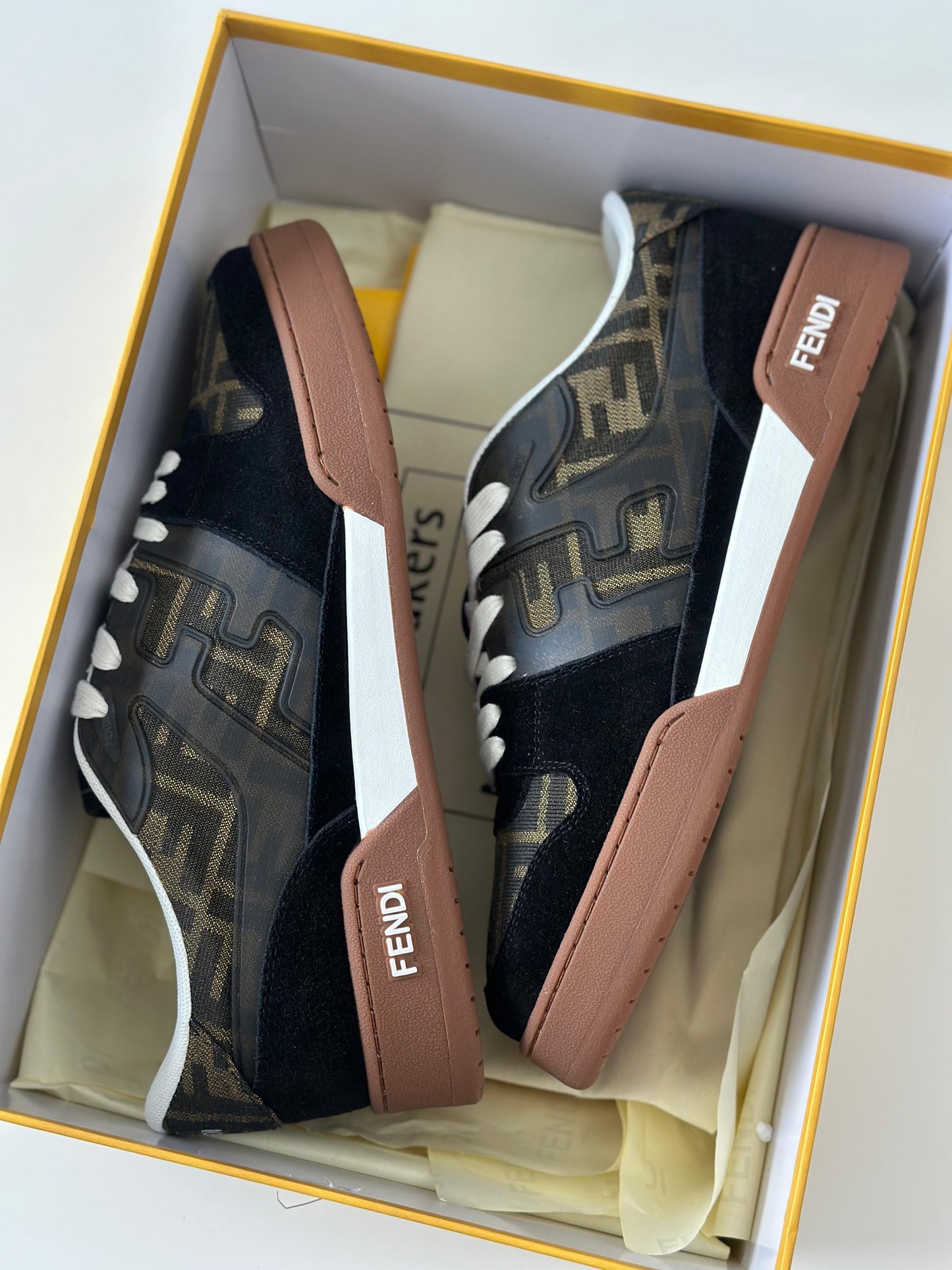 Fendi Match ‘FF Jacquard – Black/Brown’ Low-Top Sneakers)