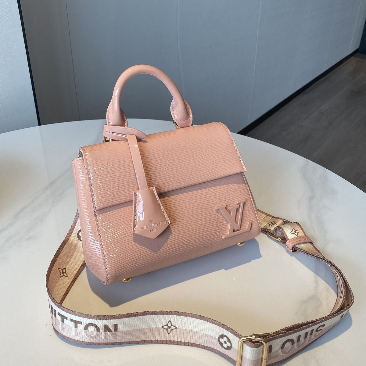 Louis Vuitton Bag | Cluny Mini Epi Rose Ballerine