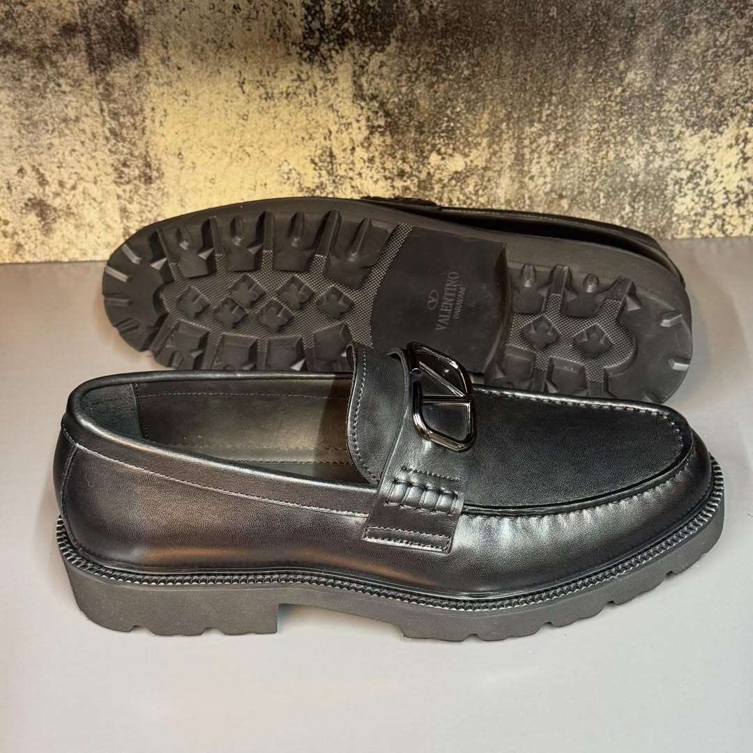 Valentino Men's Black Logo Loafer