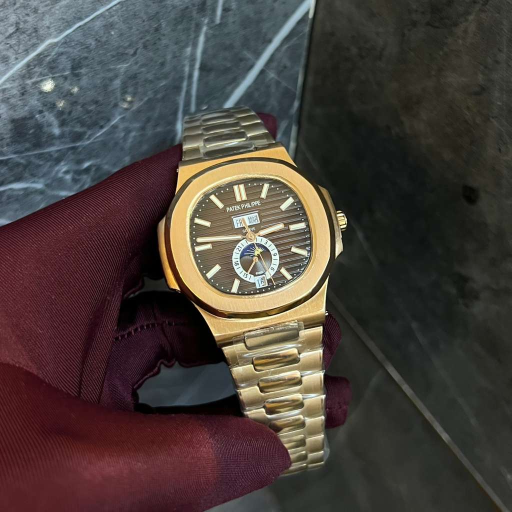 Patek Philippe Nautilus Annual Calendar in Rose Gold with a Brown Sunburst Dial