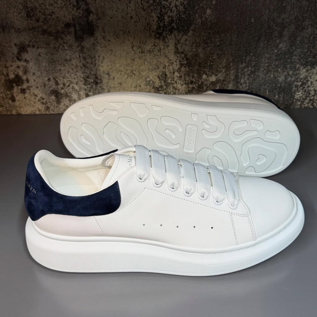 Alexander McQueen Sneakers