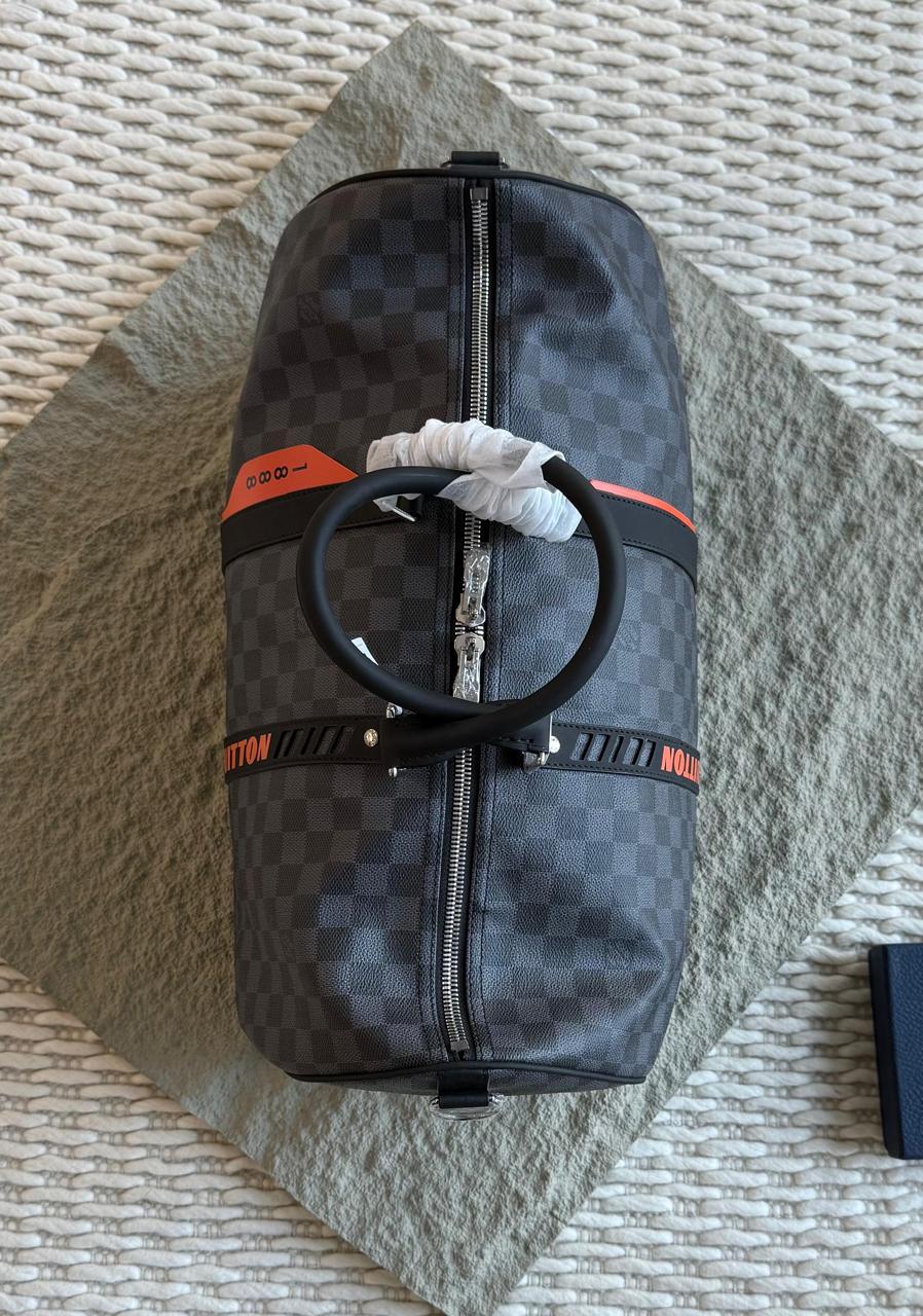 Louis Vuitton Keepall Bandouliére Bag in Damier Graphite Canvas
