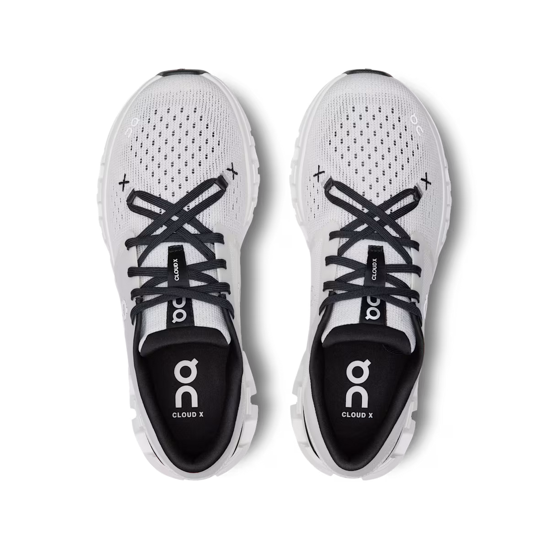 On Cloud x 4 sneakers White