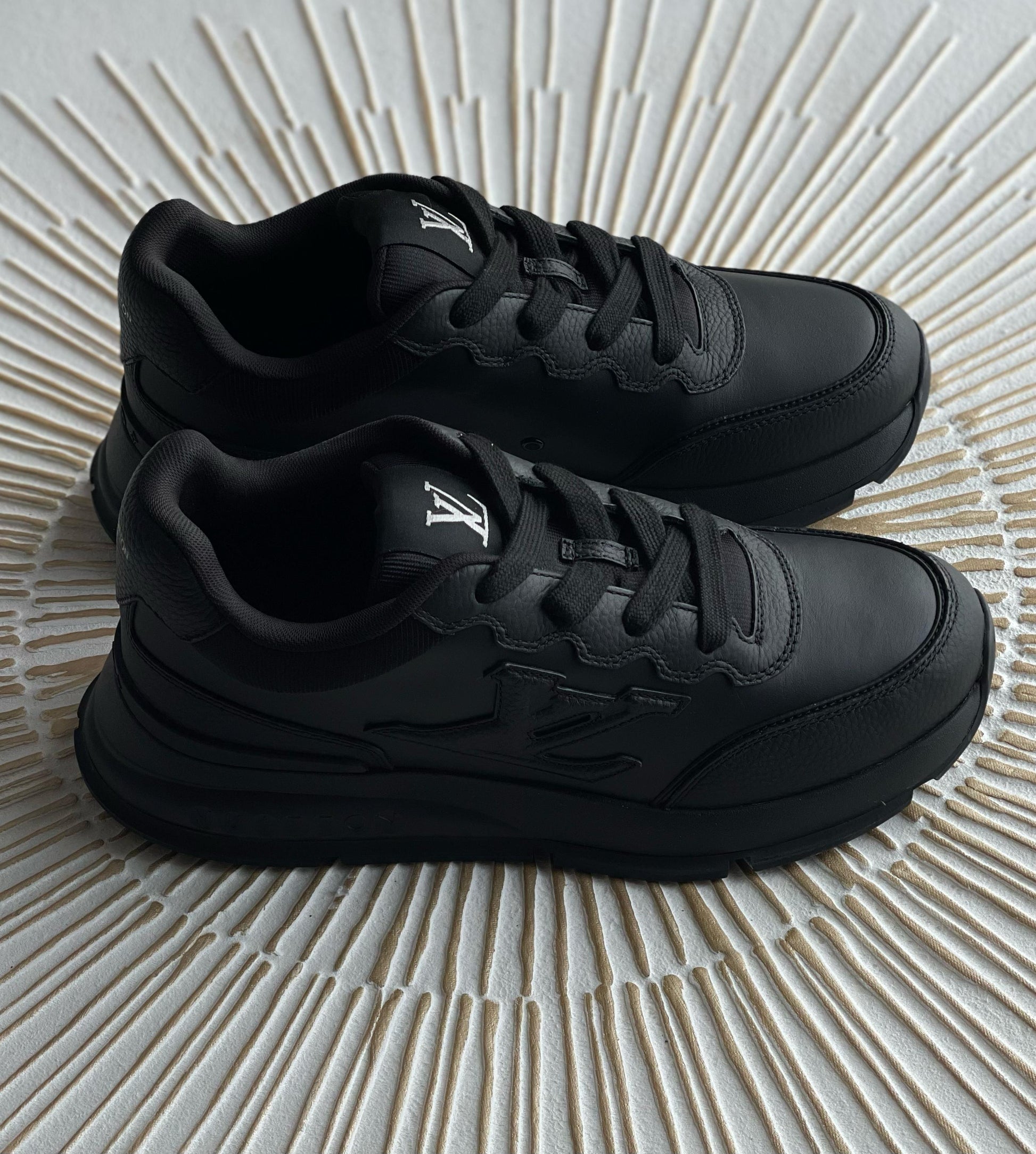 Louis Vuitton LV Classic Trainers – Luxury Black Calf Leather (1AHSSV, Men’s)