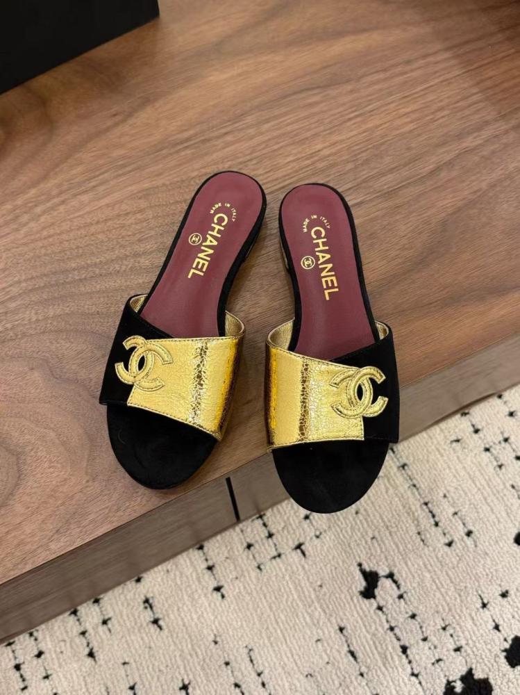Women's Padded Leather Slide Sandals
