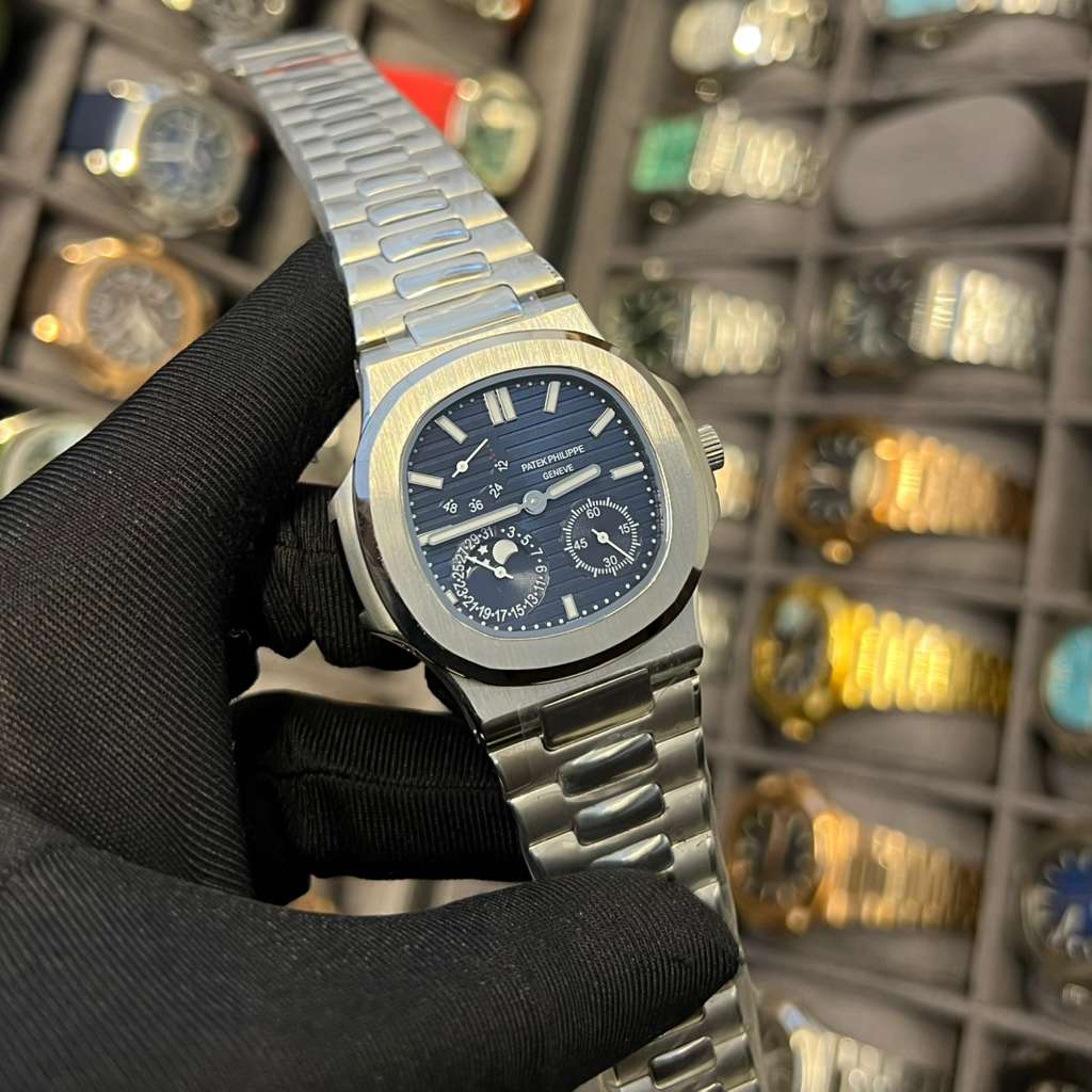 Patek Philippe Nautilus Perpetual Calendar Reference 5740/1G