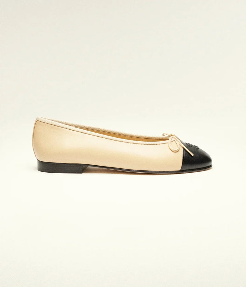 Chanel Women's Loafers | Lambskin Beige & Black