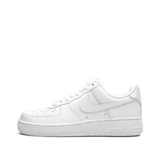 Nike Air Force Triple White 1