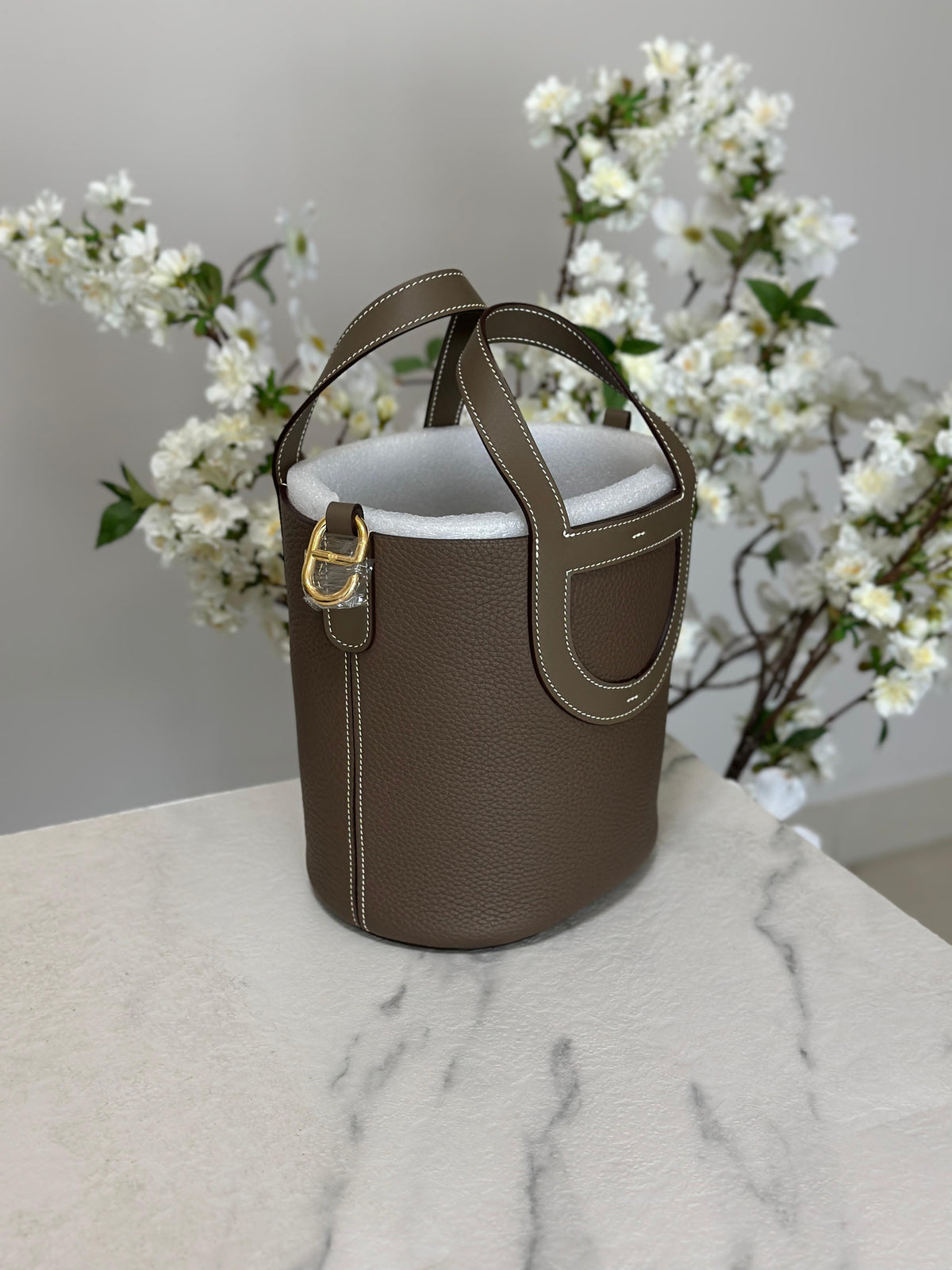 Hermès Bag | In-the-Loop 18 Vermillon Olive