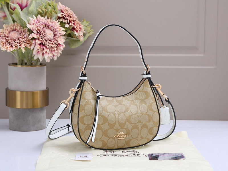 Coach Bag | Kleo Hobo Signature Canvas Walnut