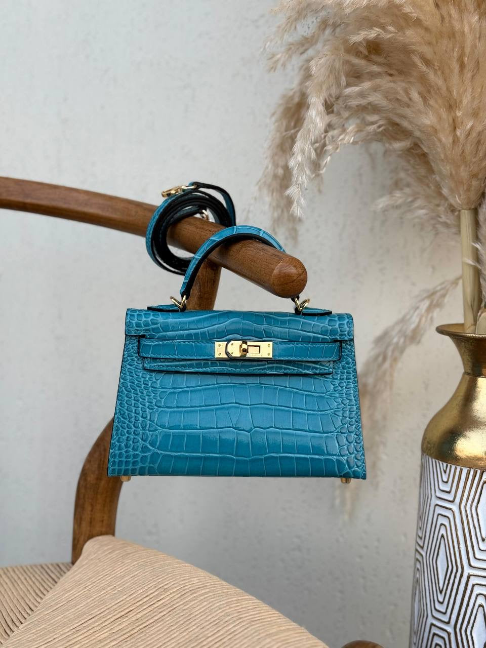 Hermés Kelly Pochette Blue Shiny Alligator 7W Blue Izmir