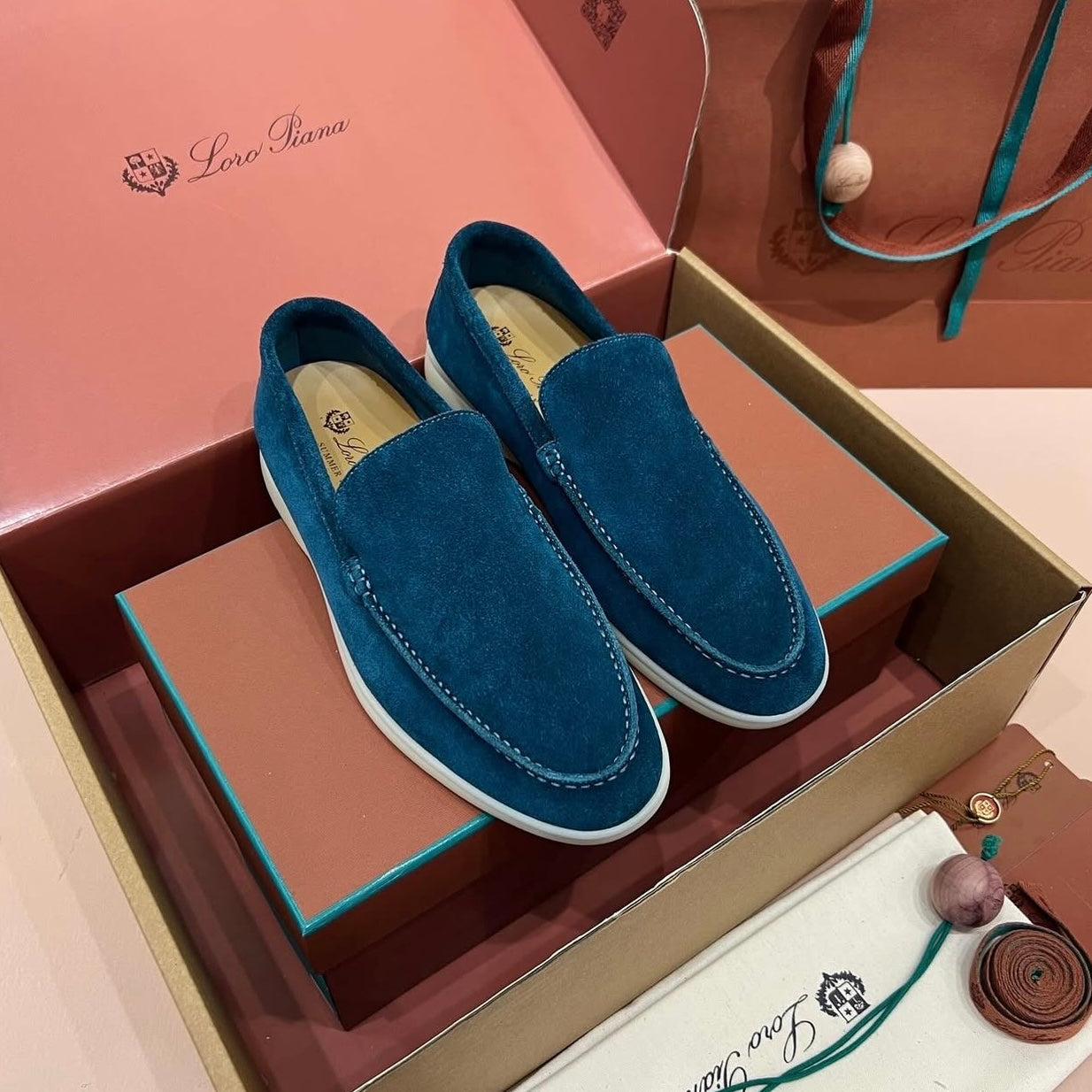 Summer Walk Loafer Suede Classic Blue