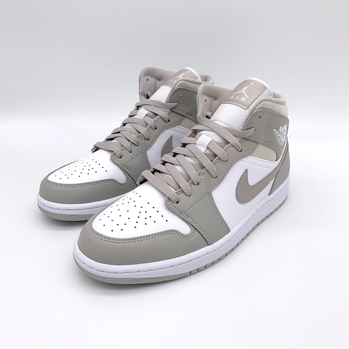 Air Jordan 1 Mid 'Linen / Light Bone / Grey'