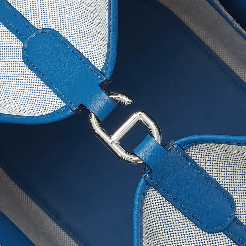 Hermès Bag | In-the-Loop 23 White Blue