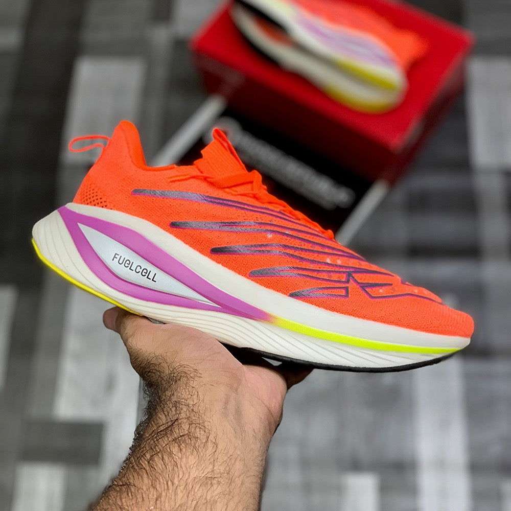 New Balance FuelCell SuperComp Elite v3 Red