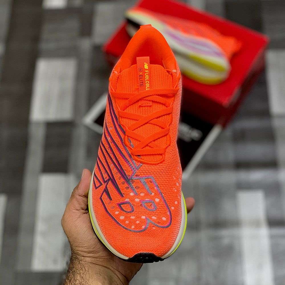 New Balance FuelCell SuperComp Elite v3 Red