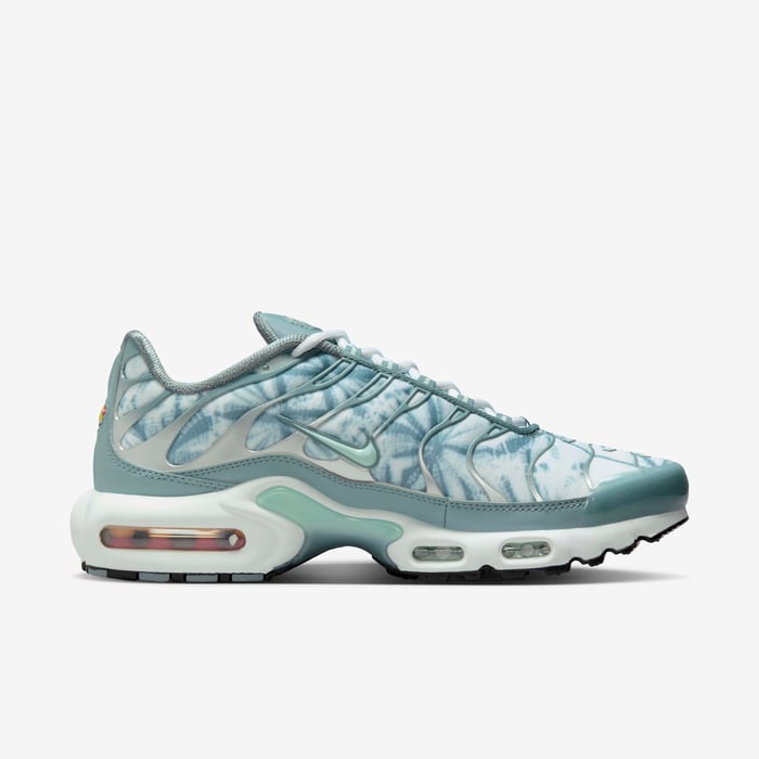 Nike Air Max Plus Waterway Fibreglass White