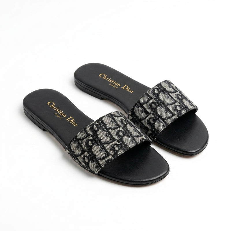 Dior Women Oblique Jacquard Slides | Black
