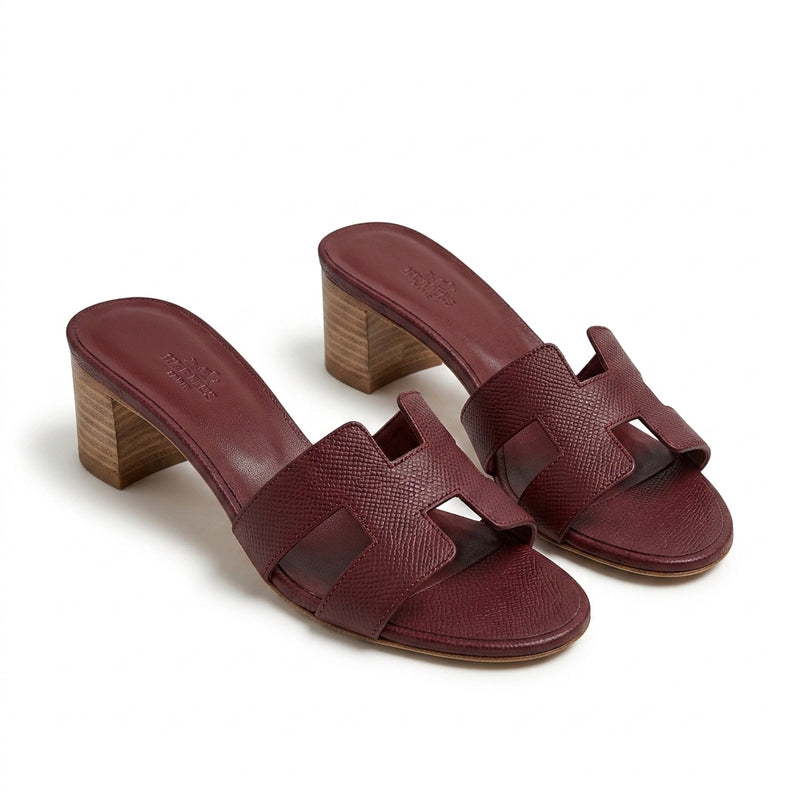 Hermès Women Oasis Heel Sandals | Burgundy
