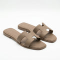 Hermès Women Oran Flat Slides | Taupe