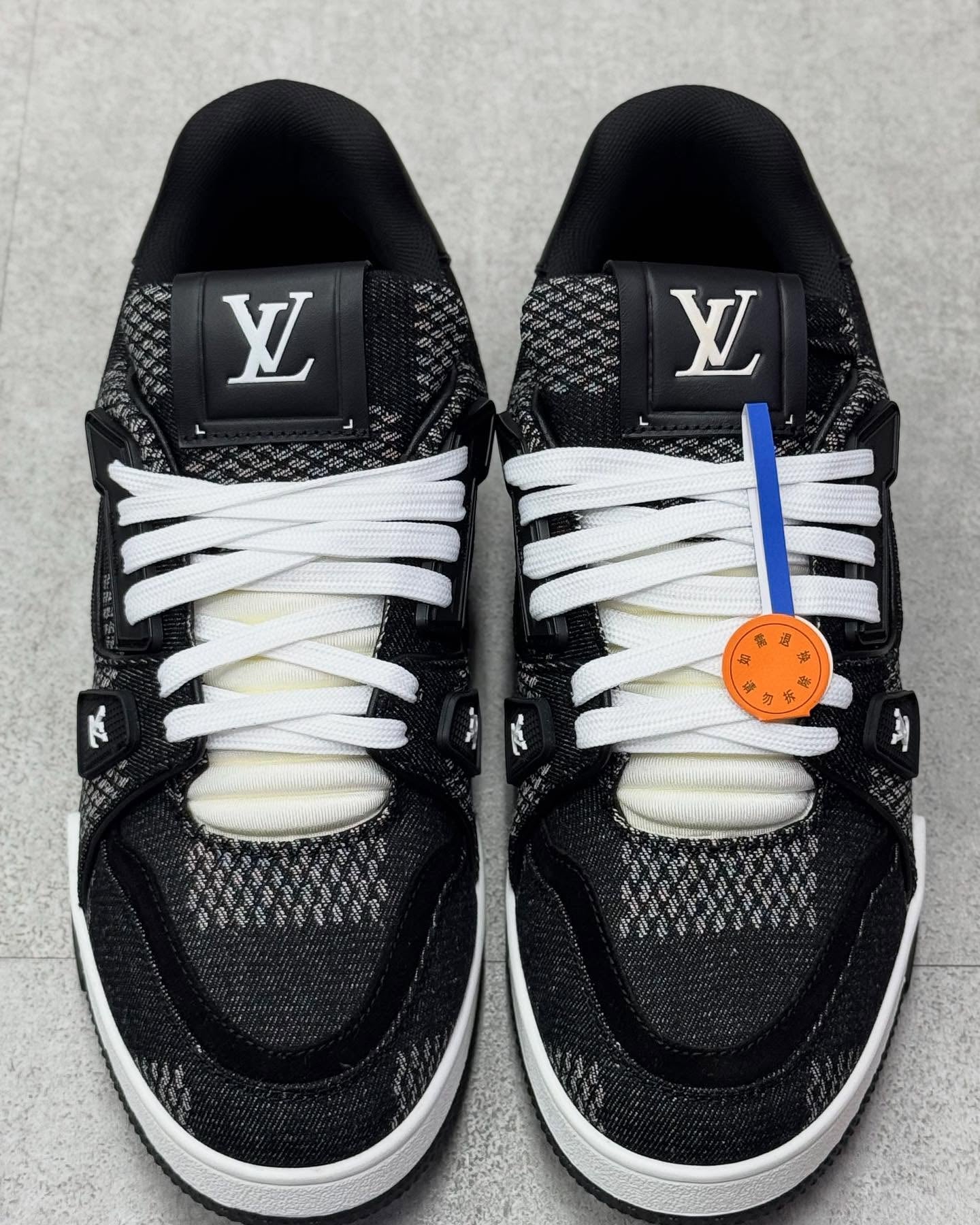 Louis Vuitton Trainer Sneaker