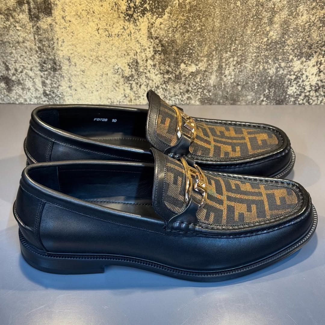 Fendi Men's O'Lock loafers