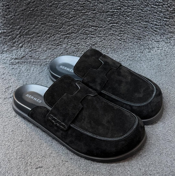 Hermès Slippers | Go Suede Black