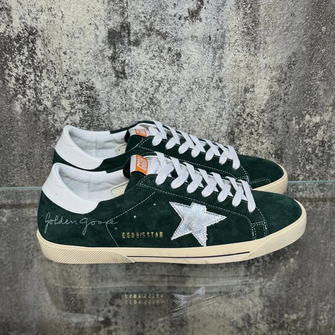 Golden Goose Sneaker