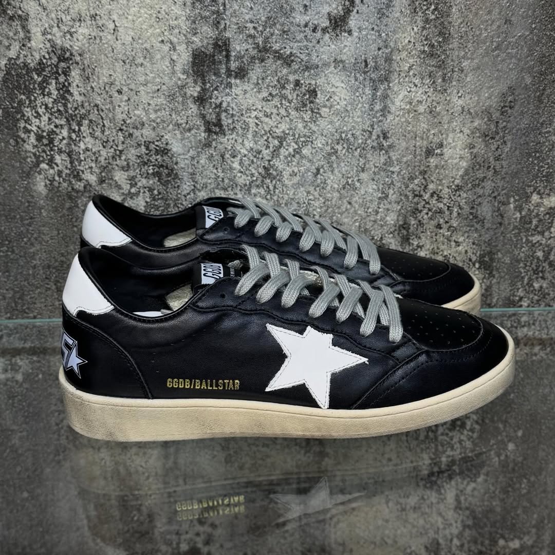 Golden Goose Sneaker