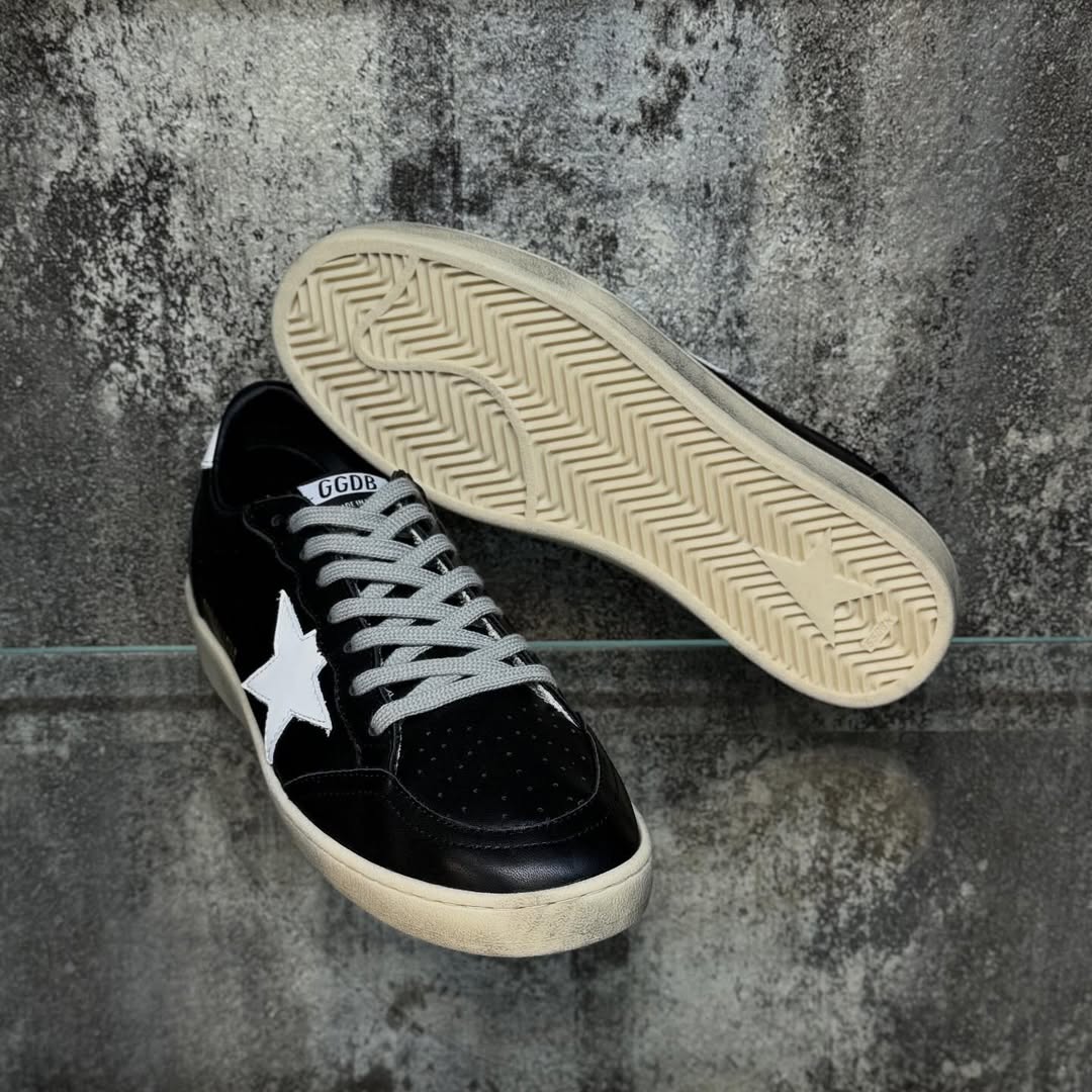 Golden Goose Sneaker