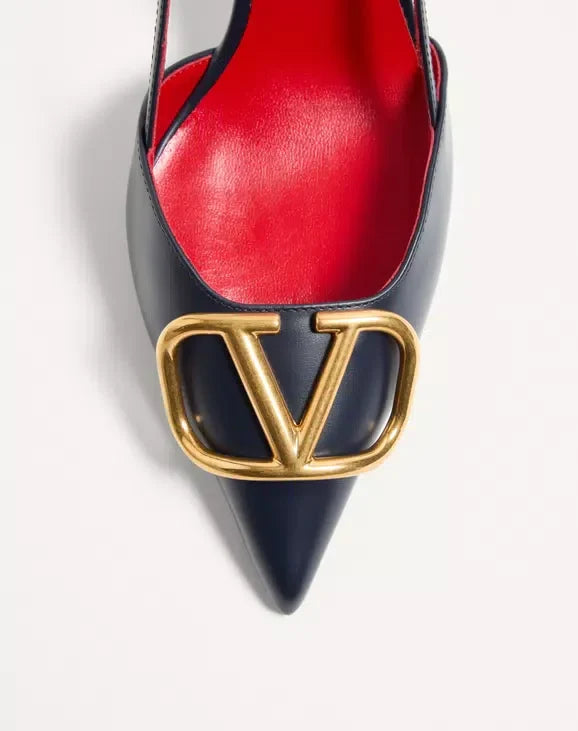 VLogo Signature Calfskin Slingback Pump