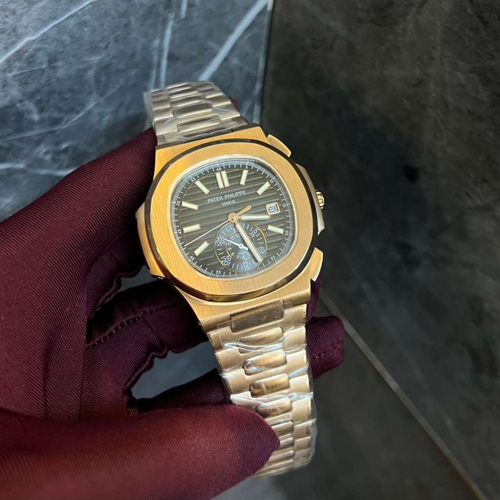 Patek Philippe Nautilus Chronograph in 18k Rose Gold