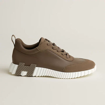 Bouncing sneaker étoupe