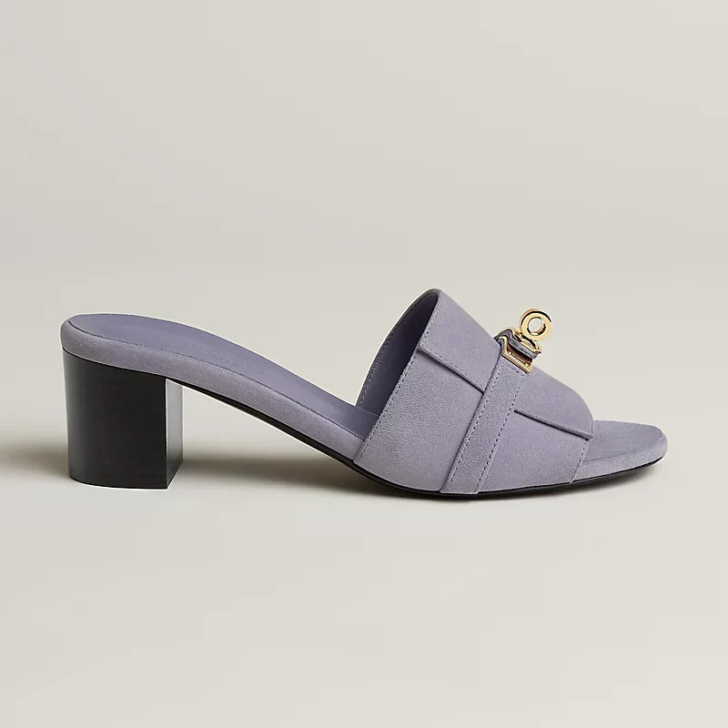 Hermes Gigi 50 sandal violet glycine